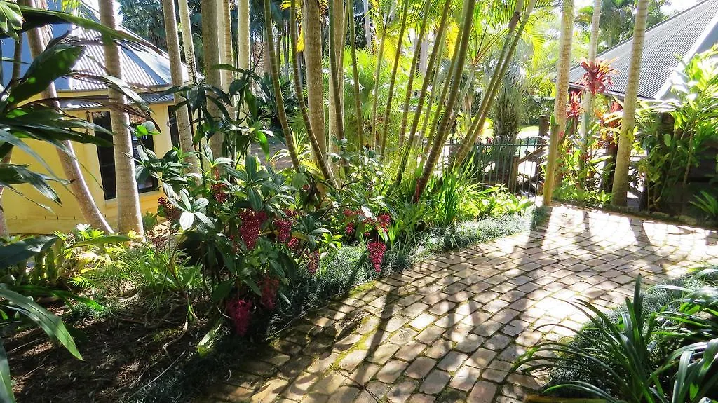 Victoria'S At Ewingsdale Hotel Byron Bay